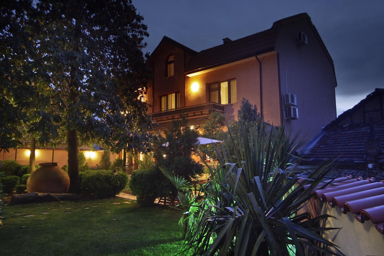 Hotel Anita House Perushtitsa Esterno foto